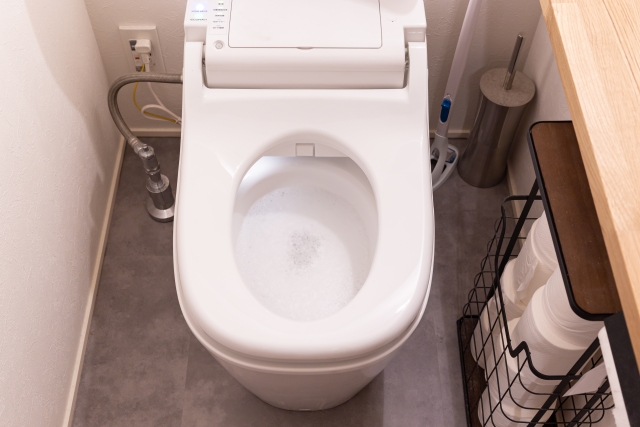 トイレの水位が低い原因は？自分でできる簡単対処法を解説