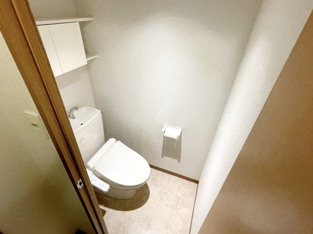 プロが教えるマンションのトイレつまり防止と対処法